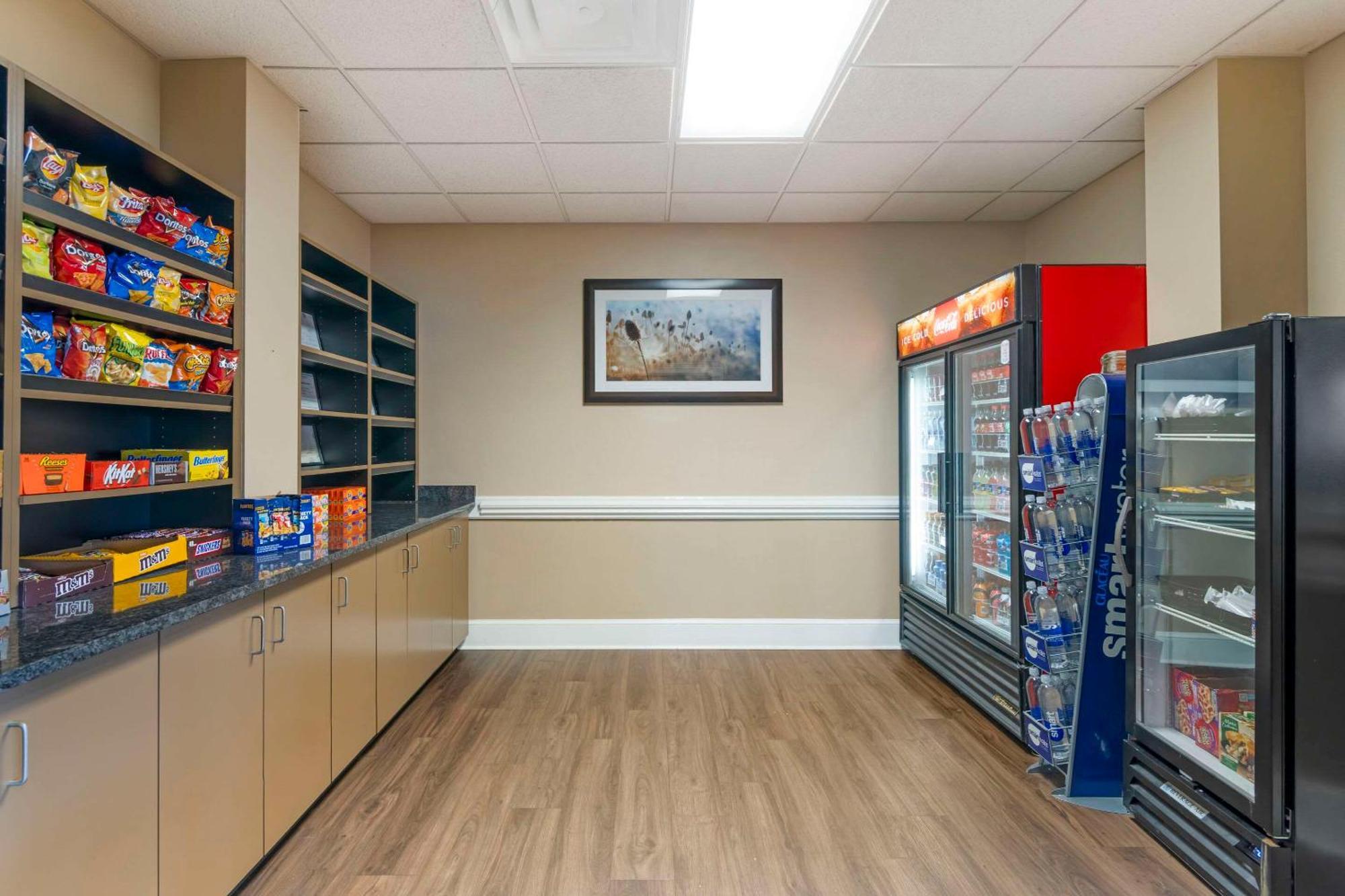 Comfort Inn & Suites Tifton Εξωτερικό φωτογραφία