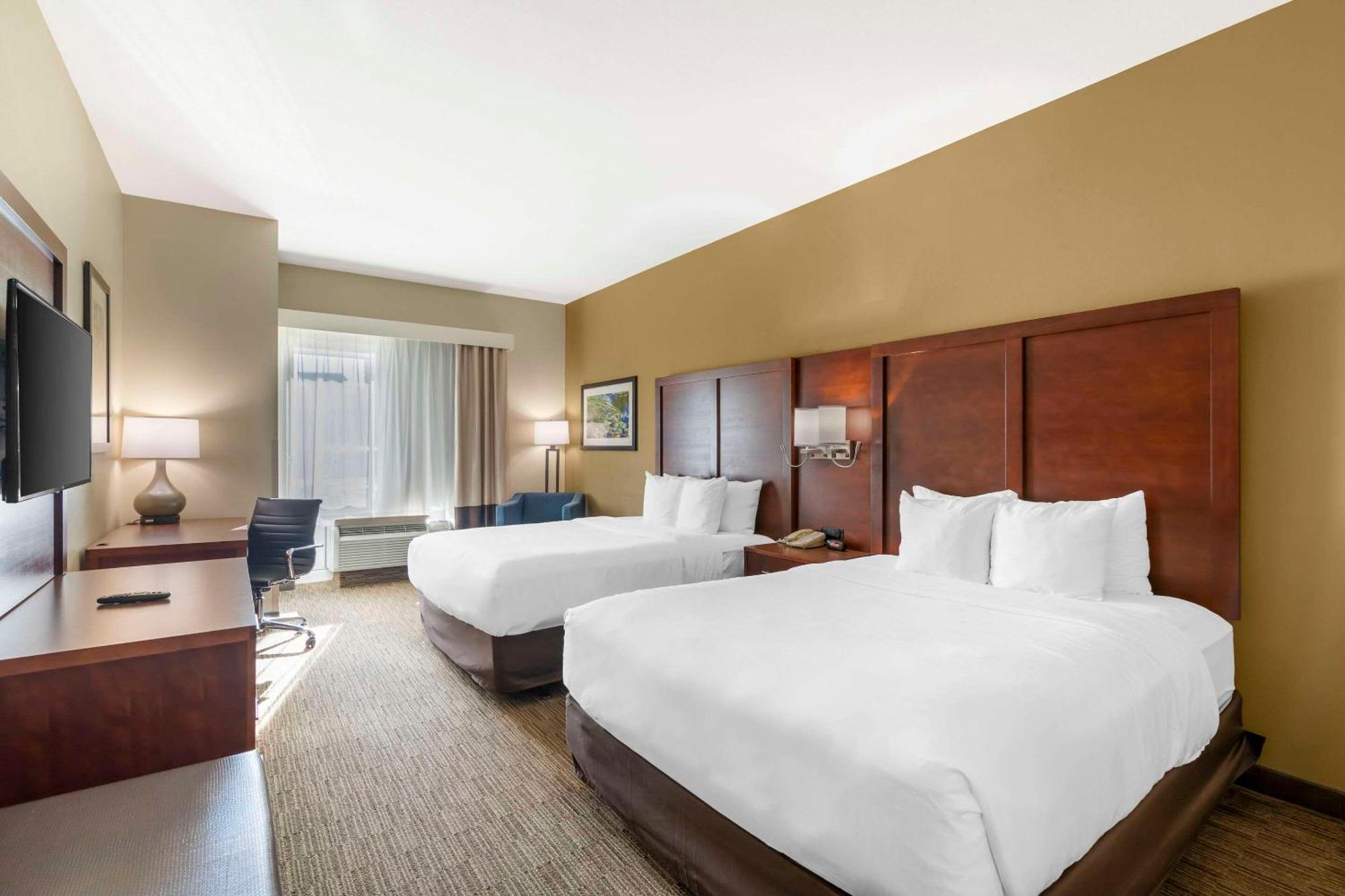 Comfort Inn & Suites Tifton Εξωτερικό φωτογραφία