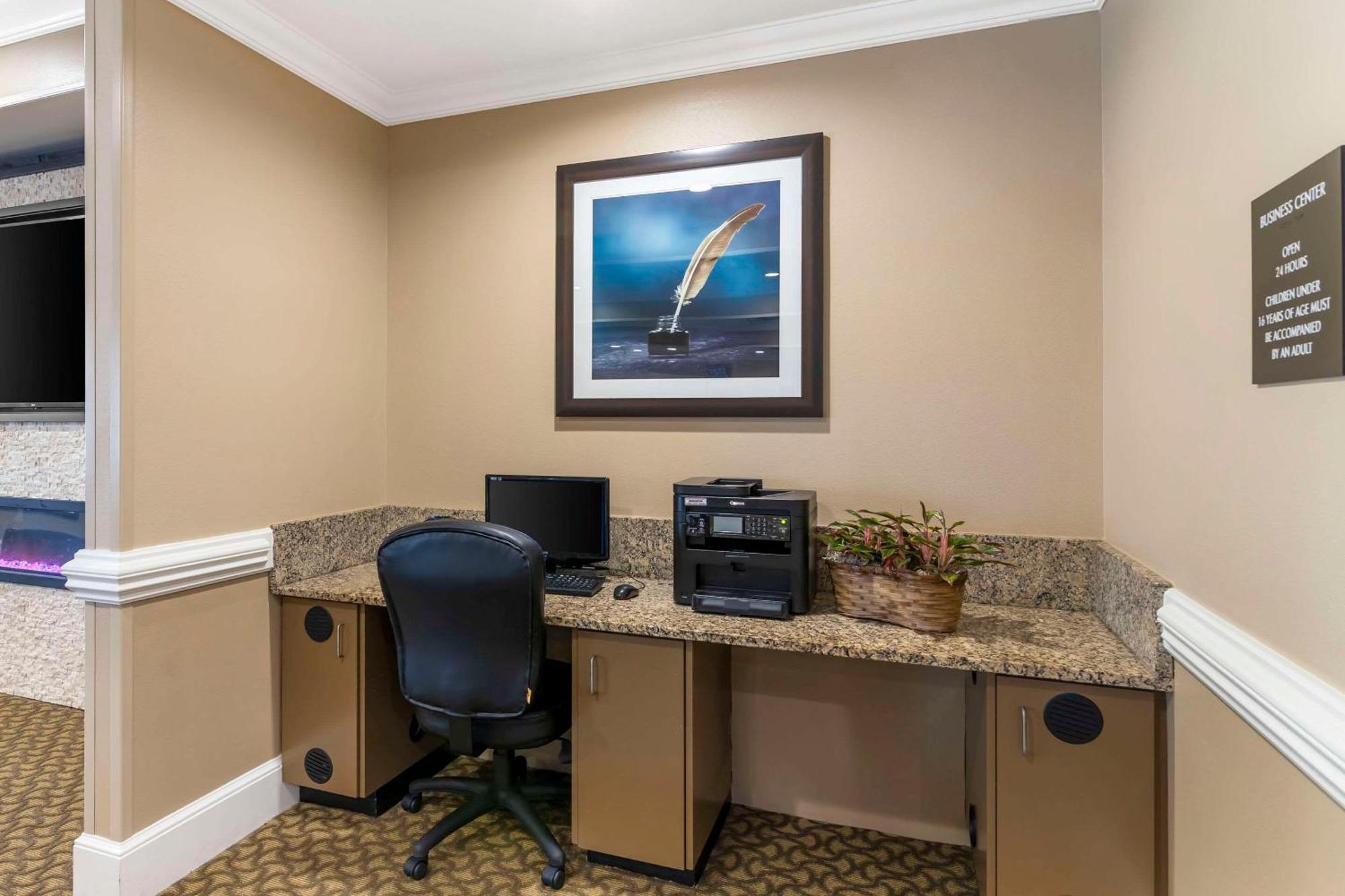 Comfort Inn & Suites Tifton Εξωτερικό φωτογραφία