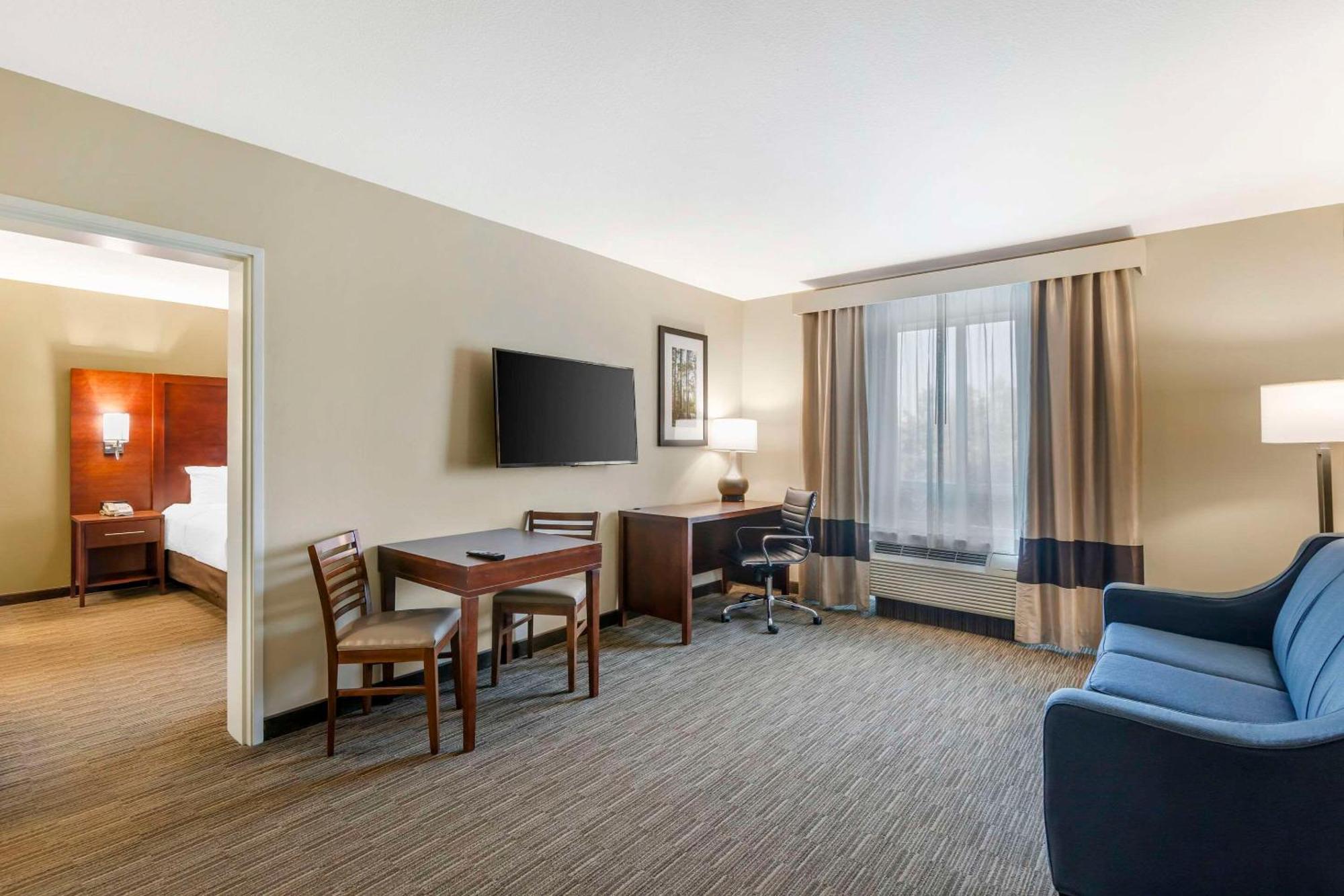 Comfort Inn & Suites Tifton Εξωτερικό φωτογραφία