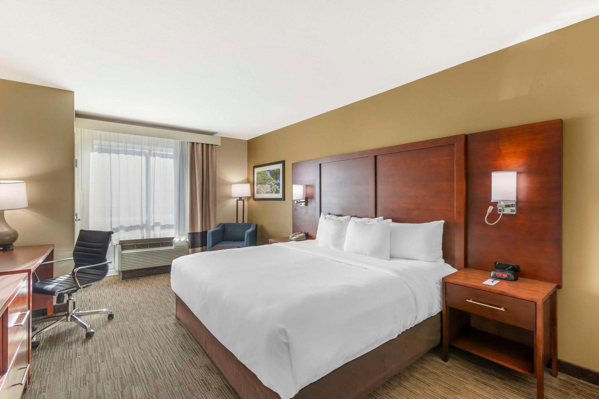 Comfort Inn & Suites Tifton Εξωτερικό φωτογραφία