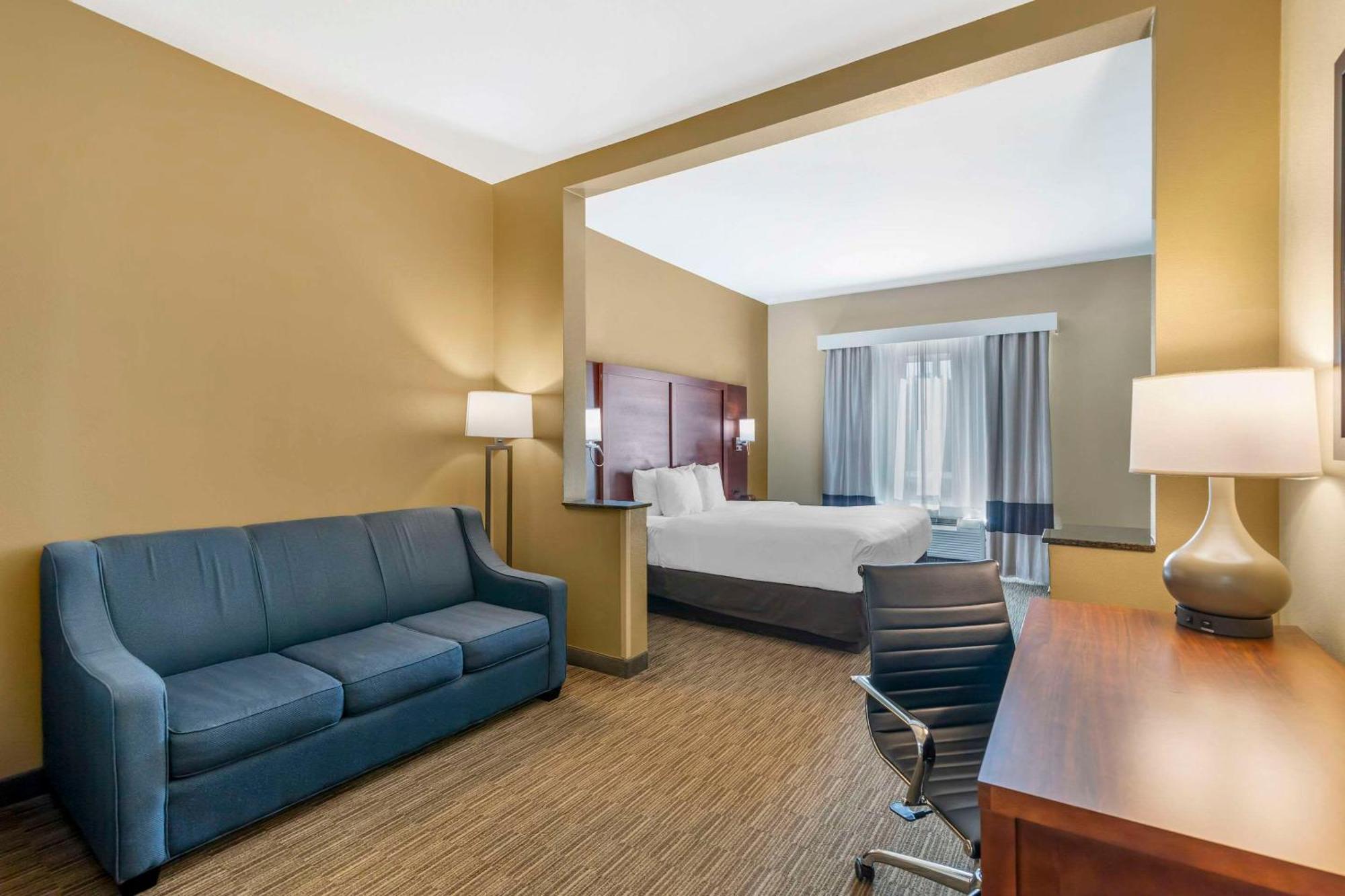 Comfort Inn & Suites Tifton Εξωτερικό φωτογραφία