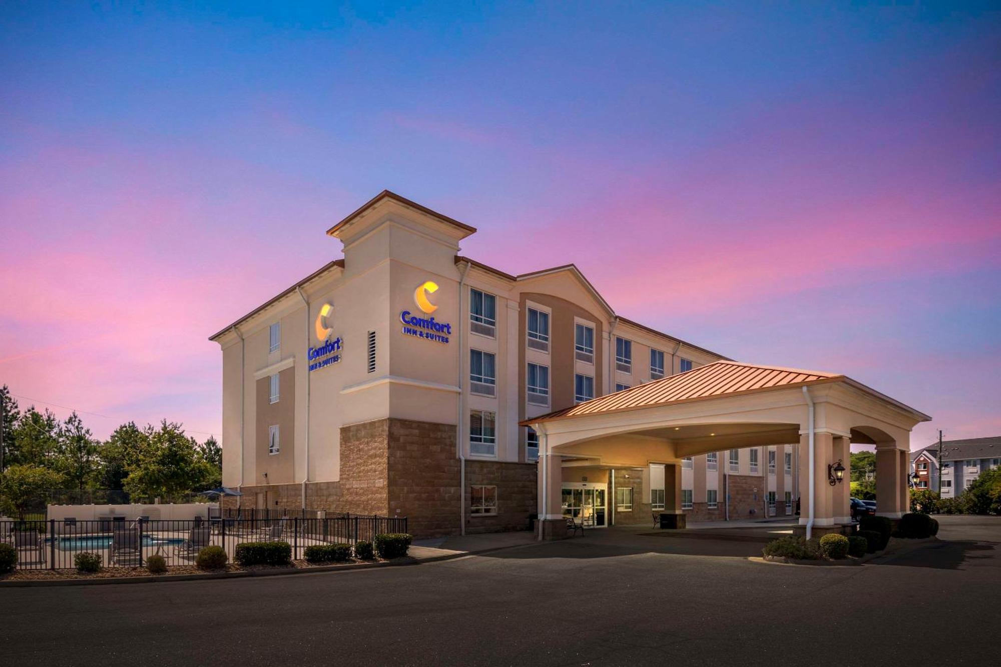 Comfort Inn & Suites Tifton Εξωτερικό φωτογραφία